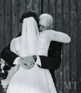 Black and White Bride and groom photoshoot